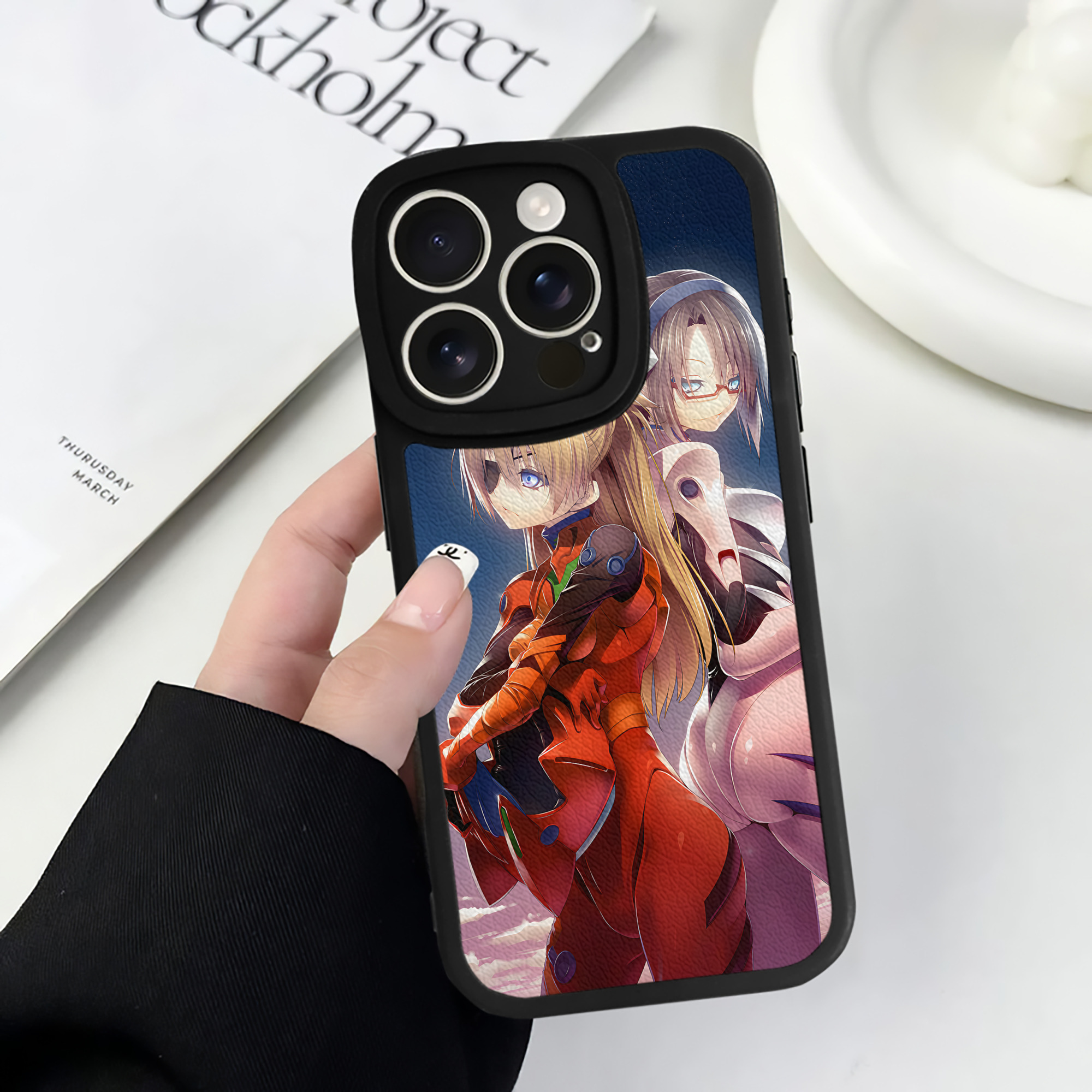 （画像用） EVA 新世紀エヴァンゲリオン 【iPhone 16シリーズ対応】シリコンスマホケース（レザー調） 材質：シリコン